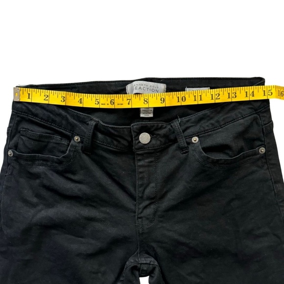 Kenneth Cole Reaction Black Capri Denim Jeans | Size 6 | Stretch Cotton - Picture 8 of 12